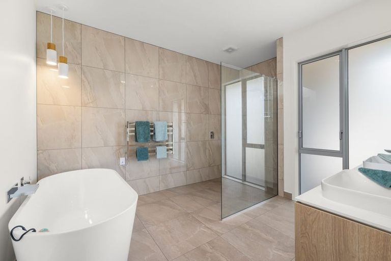 Photo of property in 15 Magnolia Tree Way, Kerikeri, 0294