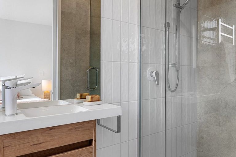 Photo of property in 11/24 Devonport Lane, St Albans, Christchurch, 8014