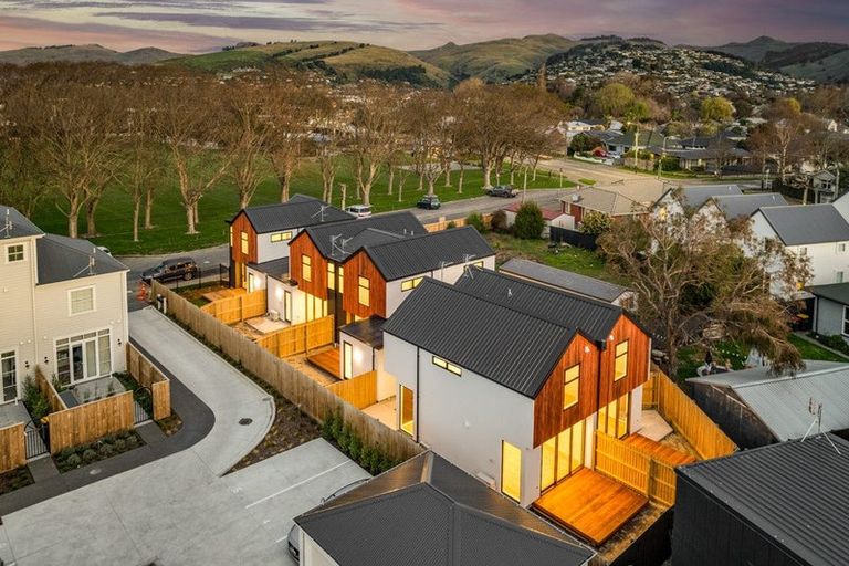 Photo of property in 5/7 Bunyan Street, Waltham, Christchurch, 8023