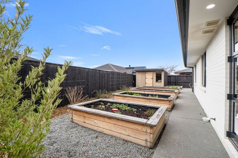 Photo of property in 3 Springbrook Close, Rangiora, 7400