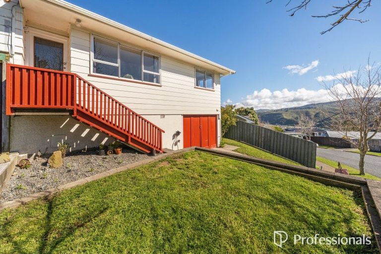 Photo of property in 82a Lord Street, Stokes Valley, Lower Hutt, 5019