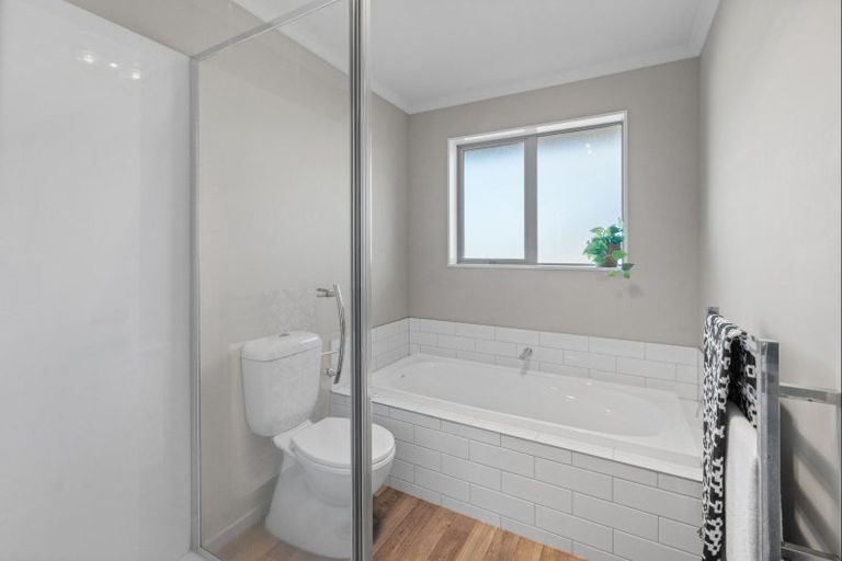 Photo of property in 27 Lucca Crescent, Rolleston, 7615