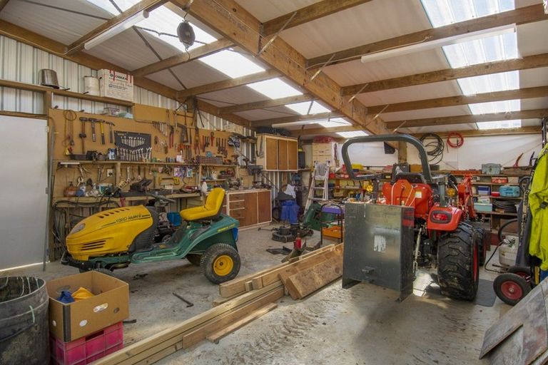 Photo of property in 71 Koutunui Road, Athenree, Katikati, 3177