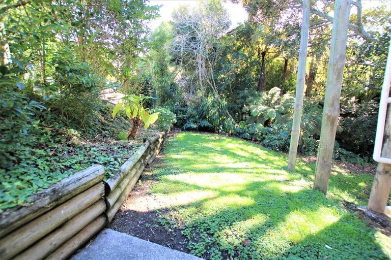 Photo of property in 42 Fordham Street, Beach Haven, Auckland, 0626