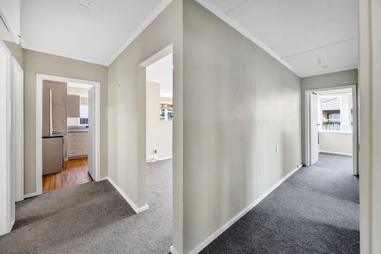 Photo of property in 9 Timandra Street, Welbourn, New Plymouth, 4312