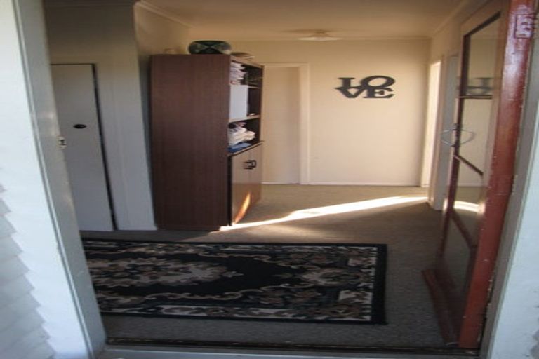 Photo of property in 1/160 Forrest Hill Road, Forrest Hill, Auckland, 0620