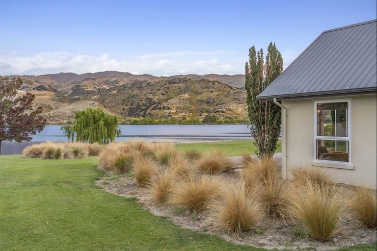Photo of property in 16 Wakefield Lane, Mount Pisa, Cromwell, 9383