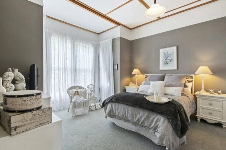 Photo of property in 165 Cambridge Street, Levin, 5510