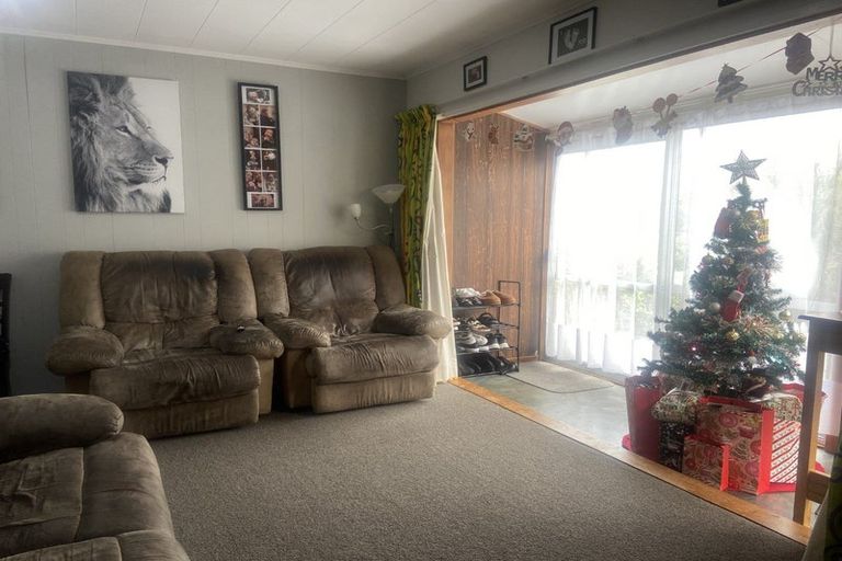 Photo of property in 19b Willis Grove, Wainuiomata, Lower Hutt, 5014