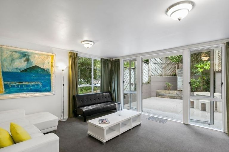 Photo of property in 40a Cashmere Avenue, Khandallah, Wellington, 6035