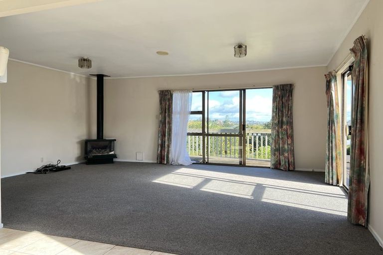 Photo of property in 31 Marendellas Drive, Bucklands Beach, Auckland, 2014