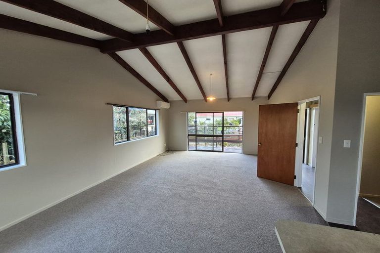 Photo of property in 16 Clive Road, Katikati, 3129