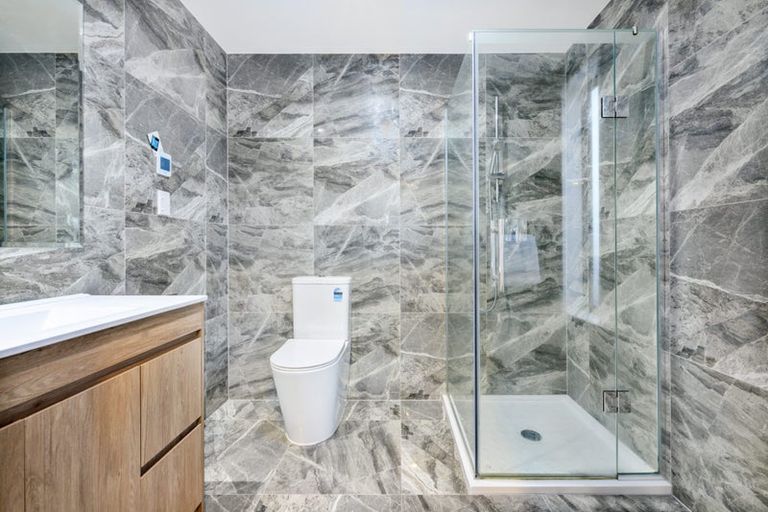 Photo of property in 5 Nephrite Lane, Henderson, Auckland, 0610