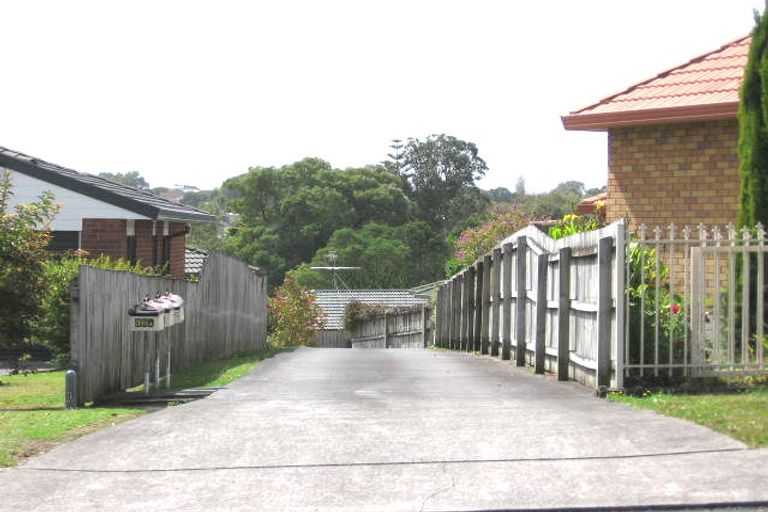 Photo of property in 38b Awaroa Road, Sunnyvale, Auckland, 0612