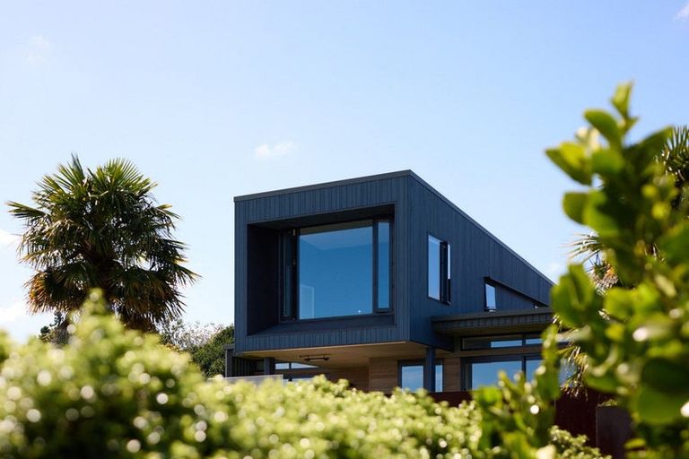 Photo of property in 228 Ranginui Road, Welcome Bay, Tauranga, 3175