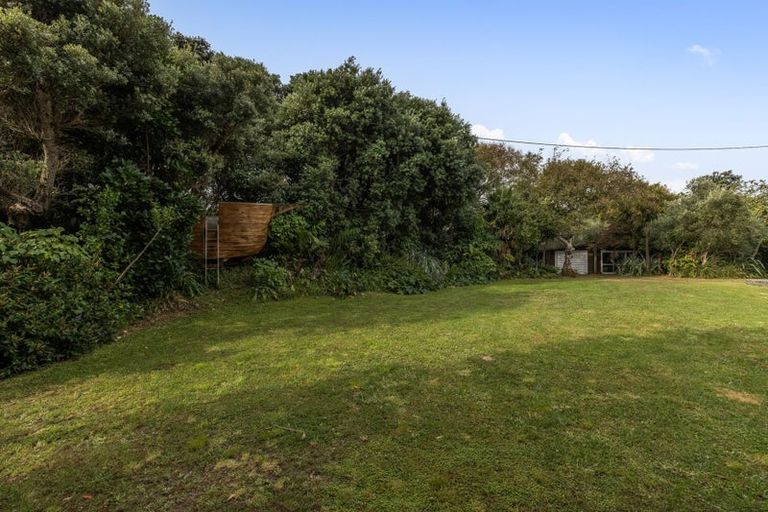 Photo of property in 1 Raebern Lane, Raumati Beach, Paraparaumu, 5032