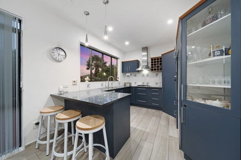 Photo of property in 7 Lamia Place, The Gardens, Auckland, 2105