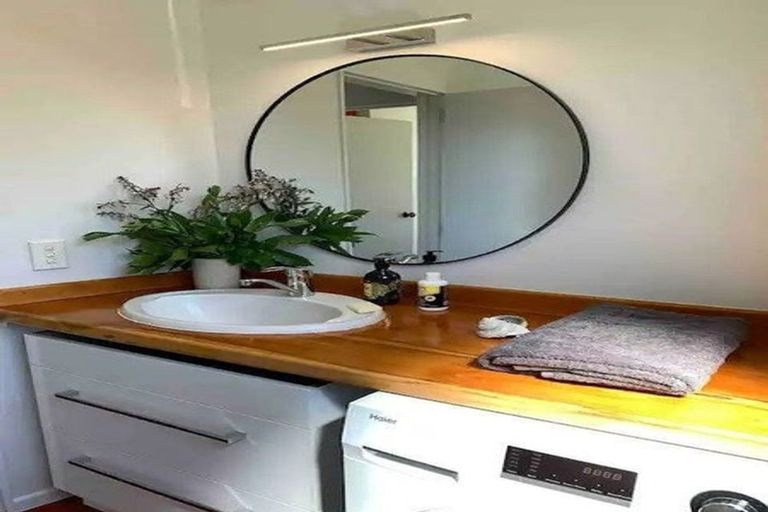 Photo of property in 56 Waihirere Drive, Tuateawa, Coromandel, 3583