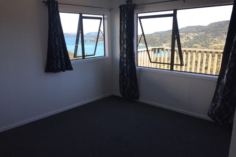 Photo of property in 111 Victory Road, Laingholm, Auckland, 0604