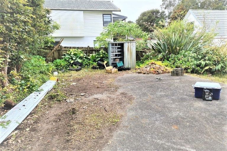 Photo of property in 41b Glengarry Road, Glen Eden, Auckland, 0602