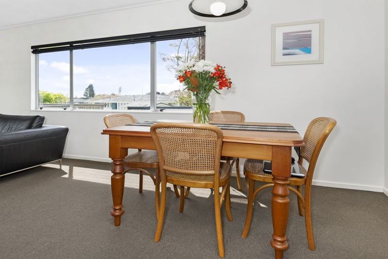 Photo of property in 62 Hamilton Drive, Waiuku, 2123