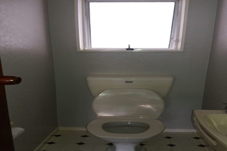 Photo of property in 22 Jellicoe Street, Greytown, 5712