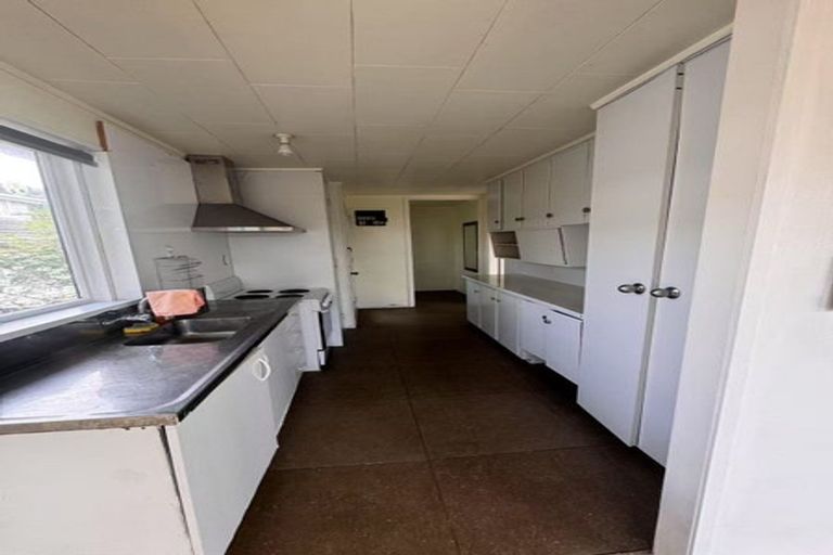 Photo of property in 11 Tennyson Street, Northcote Point, Auckland, 0627