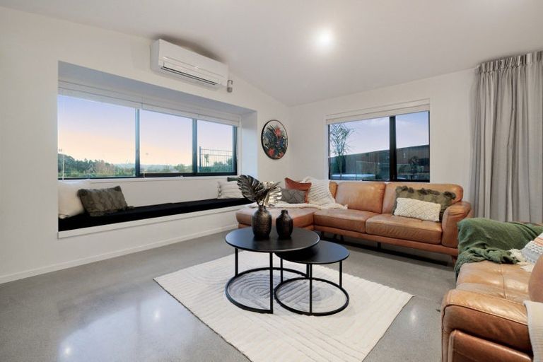 Photo of property in 16 Huria Vista, Pyes Pa, Tauranga, 3112