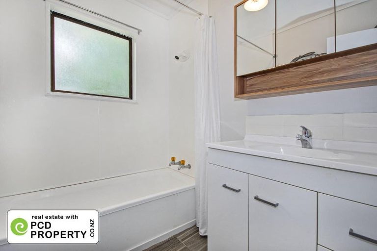 Photo of property in 9 Logan Place, Te Kamo, Whangarei, 0112