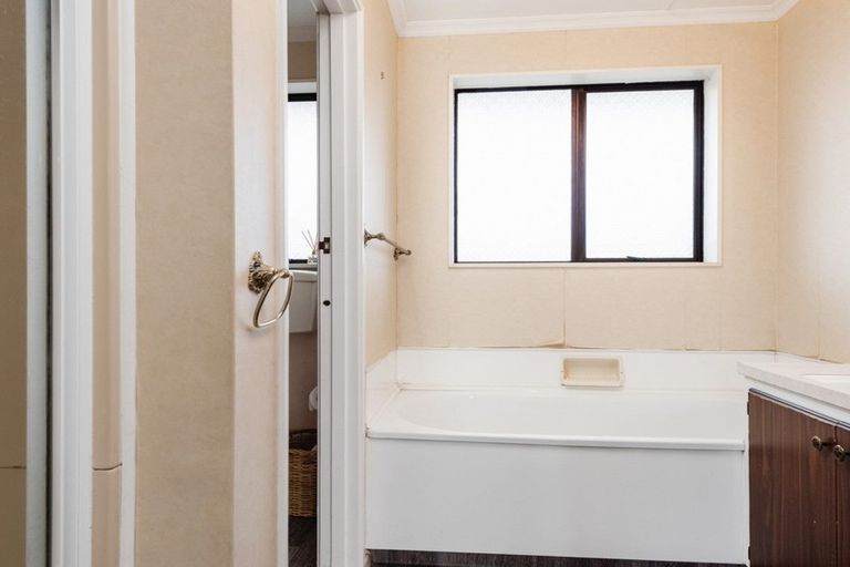 Photo of property in 9 Totara Place, Redwoodtown, Blenheim, 7201