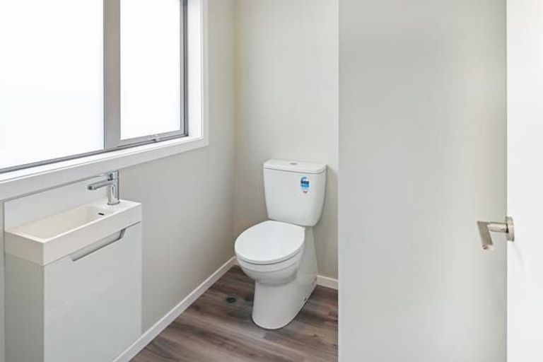 Photo of property in 36 Nile Street, Waterloo, Lower Hutt, 5011