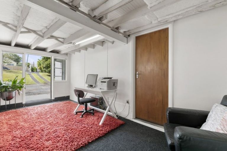 Photo of property in 67 Barrack Road, Mount Wellington, Auckland, 1060