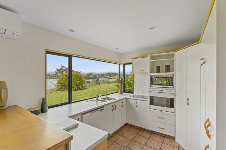 Photo of property in 98 Bronte Road East, Bronte, Upper Moutere, 7173