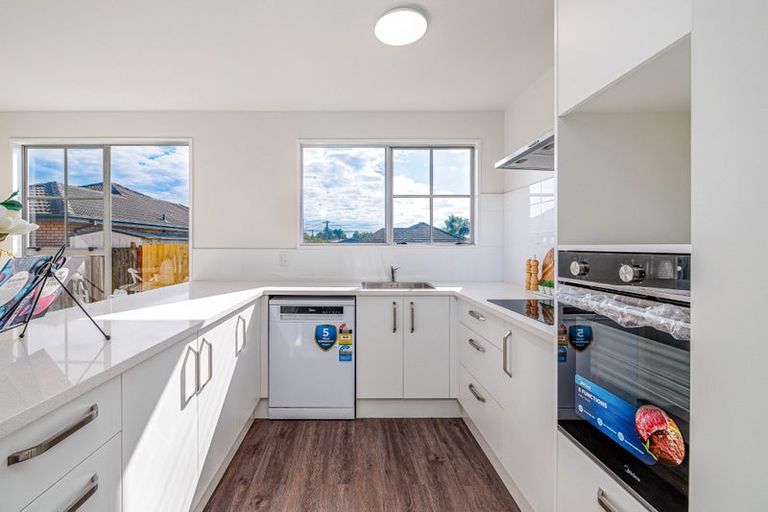 Photo of property in 36 Trevor Street, Hornby, Christchurch, 8042