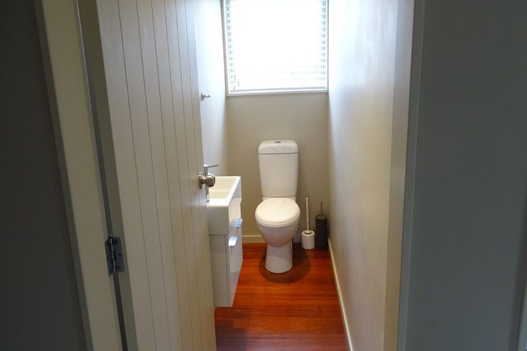 Photo of property in 3 Fuller Close, Levin, 5510