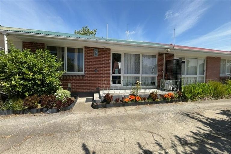Photo of property in 4/41 Champion Street, Edgeware, Christchurch, 8013