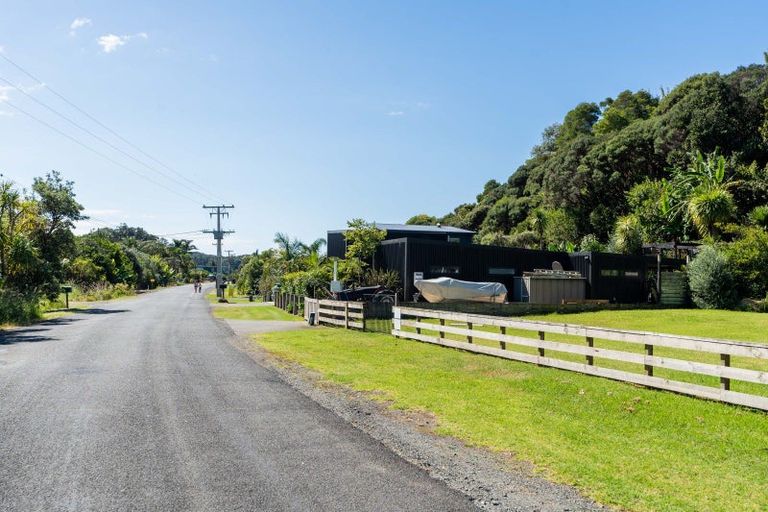Photo of property in 30 Pacific Bay Road, Tutukaka, Whangarei, 0173