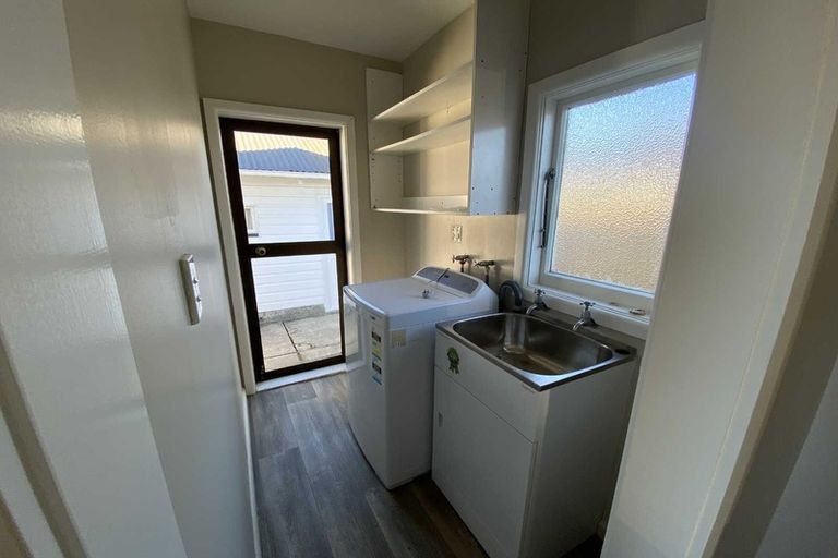 Photo of property in 63 Aorangi Road, Bryndwr, Christchurch, 8053