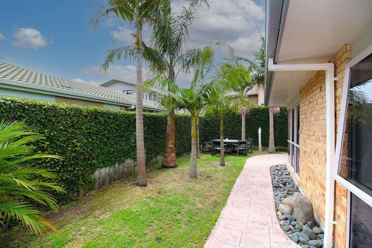 Photo of property in 71 Santa Monica Drive, Papamoa Beach, Papamoa, 3118