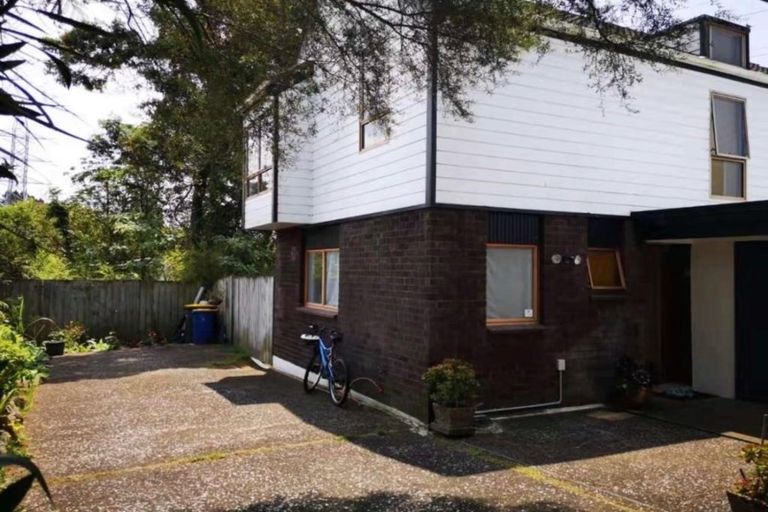 Photo of property in 4/36 Koromiko Street, New Lynn, Auckland, 0600