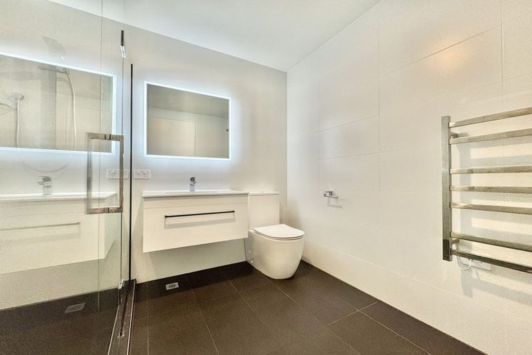 Photo of property in 4/21 Montreal Street, Sydenham, Christchurch, 8023