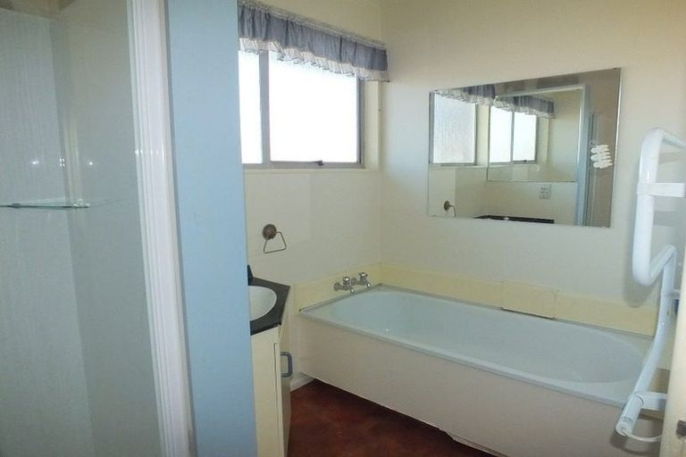 Photo of property in 43 Doncaster Street, Sockburn, Christchurch, 8042