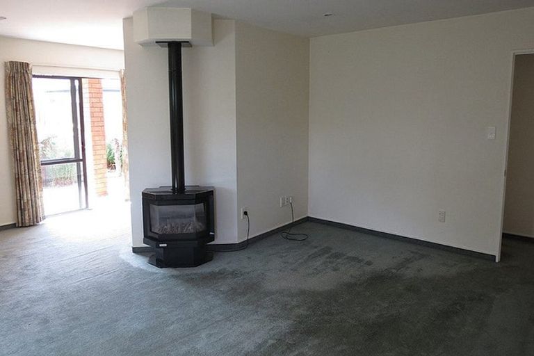 Photo of property in 26a Coniston Avenue, Ilam, Christchurch, 8041