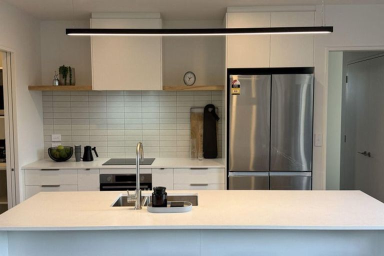 Photo of property in 18 Fairway Drive, Rangiora, 7400