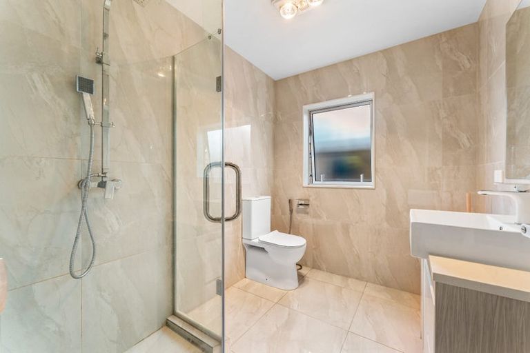 Photo of property in 42 Lime Hill Rise, Flat Bush, Auckland, 2019