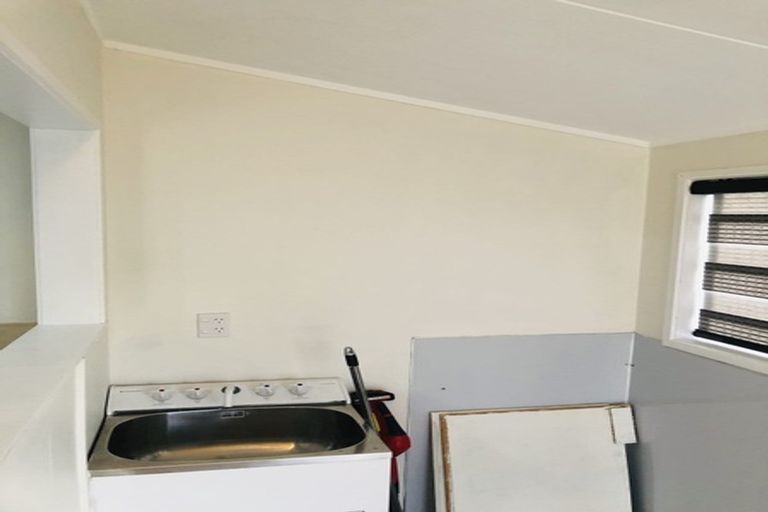 Photo of property in 1/102 Settlement Road, Papakura, 2110
