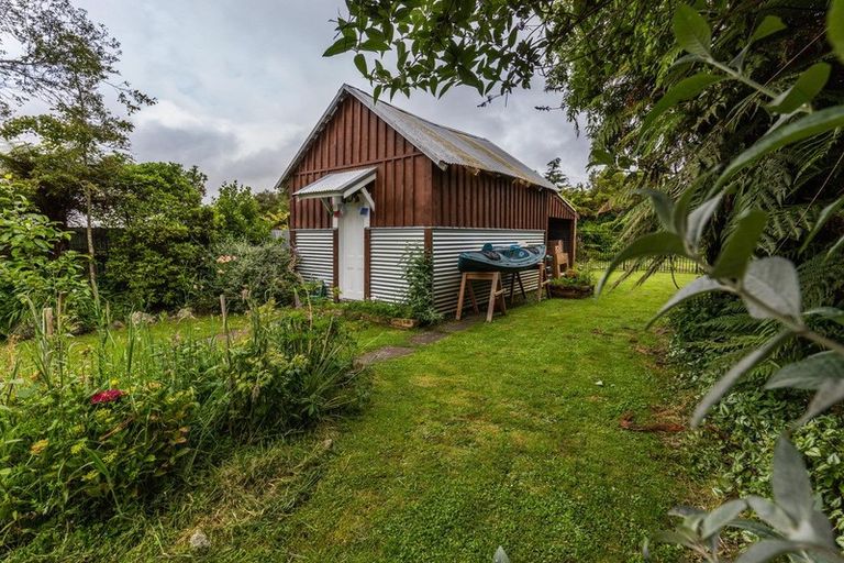 Photo of property in 98 Second Street, Kumara, 7832
