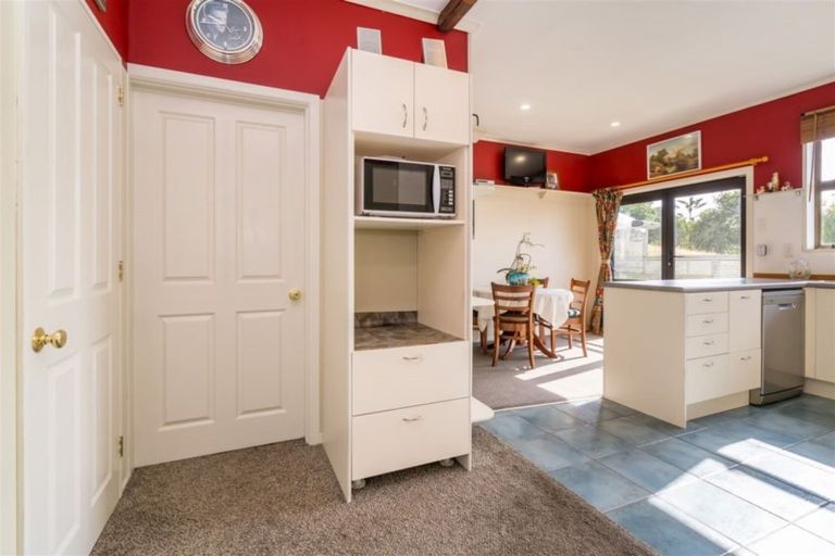 Photo of property in 47 Barnes Drive, Caversham, Dunedin, 9011