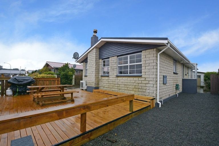 Photo of property in 3 Maltby Street, Waikiwi, Invercargill, 9810