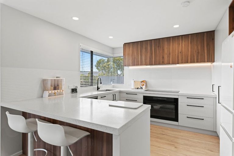 Photo of property in 2 Anglesea Avenue, Parklands, Christchurch, 8083